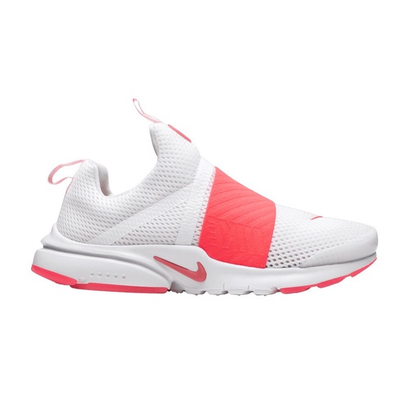 Nike Shoes - Nike Presto Extreme SE 💗